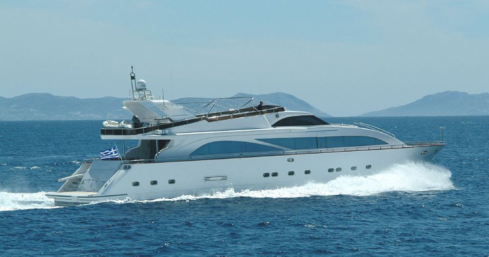 99 ft yacht for sale
